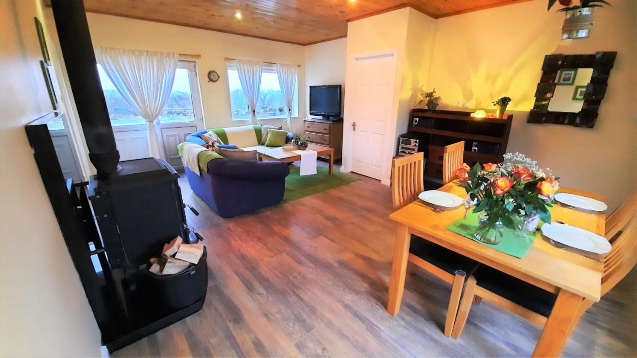 Clifden Wildflower Cottage - Clifden Countryside Lettings المظهر الخارجي الصورة